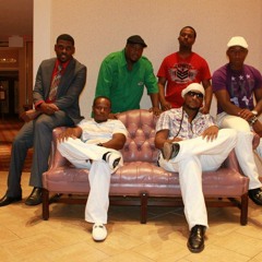 Le n'ap fe lanmou(mizik mizik) Live by Kmistry 2012