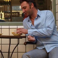 Na Baixa Do Sapateiro (Featuring Josefine Cronholm)