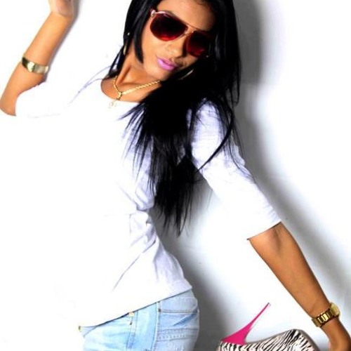 MC POCAHONTAS - NÓS TIRA ONDA  (( DJ COSTELINHA )) MUITO BRABA 2013