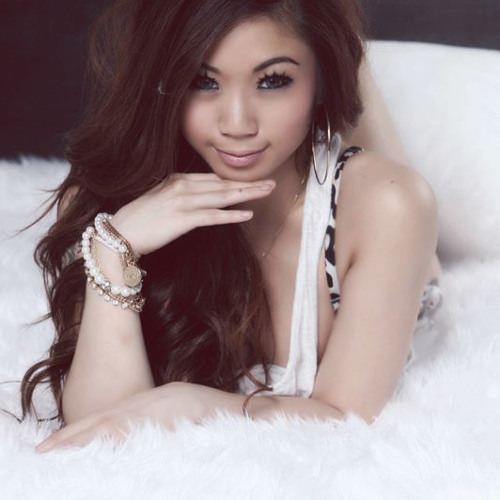 Lay In My Bed - Conor Maynard.