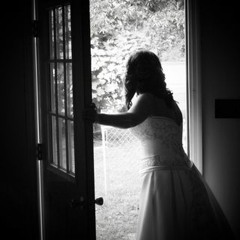 She Don't Wanna Leave (Gotta Go) ***R&B Banger***