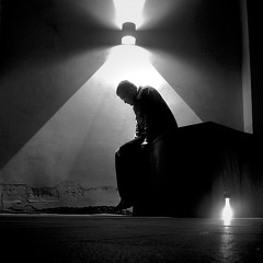 ترنيمة - كل اما احس ان انا وحداني - بصوت القس اندرو فيليب