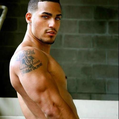 DJ Jone!-DJ Jone! - Isa O Vagadaci[Savuto] RMX