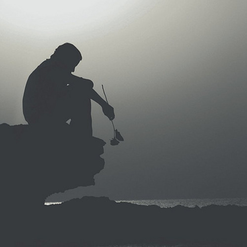 يآ موجة هـَ الأزمآن «