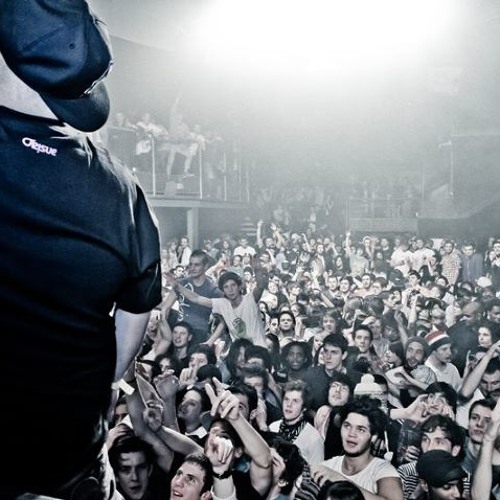 SWEDISH HOUSE MAFIA - SAVE THE WORLD [BARE RMX]  - forthcoming bootleg