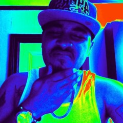 Naybkahkood walk Sn48wman,simply sic