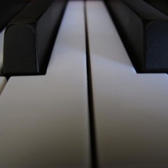 Dj.Daries-follows the piano 2012(version original)