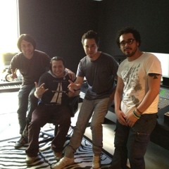 "En la oscuridad" Feat. Alex Midi Ortega (Moenia)