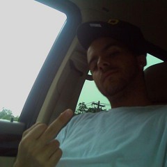 dr.dre sample (bitch niggaz)