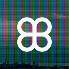 01 Smoke Signals (feat. Madina Ninguém)
