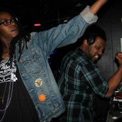 Muscles {feat Jay from TheSneaks,Taylo & The RapDragons}