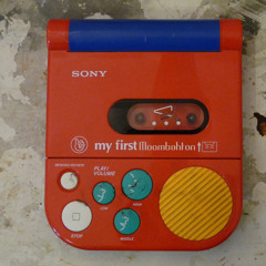 My First Moombahton - Moombahton Mashup: Missy Elliot vs Jakes - Warface, She's a Bitch