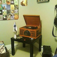 If You See That Fucking Girl Again, Tell Her I Hate Her