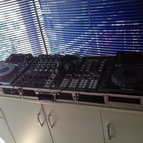 2012-08-31 21h02m16 Knallgas session Part 6 Techno mix Andre Klavon