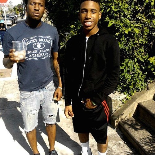 Dj Kbreeze & Dj Ronnie Too Cool - Right At U ( Meek Vocals )