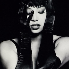 Lisa Fischer "How Can I Ease The Pain" Sample produced by Johnni Boi