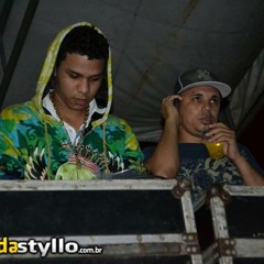 MC COPINHO - PIRIGUETE CHICK  AO VIVO FODA D + (( DJ JOAO O MLK DOIDO ))
