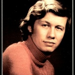 Esin Evgin - Bana Ellerini Ver