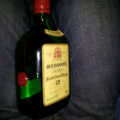 "siempre que me emborracho" (El Komander)