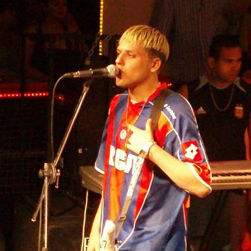 Nestor en bloque enganchados