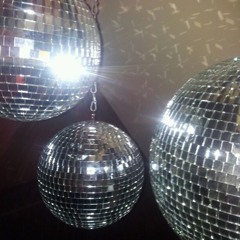 Matthias Adler & Henriettas Park( OffsideMode)..b2b