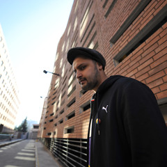 promo fiesta aniversario  24 años de Radio Futura