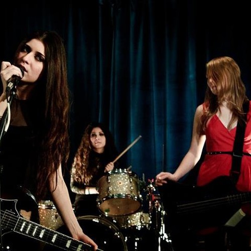 Magenta Lane - Lady Bones
