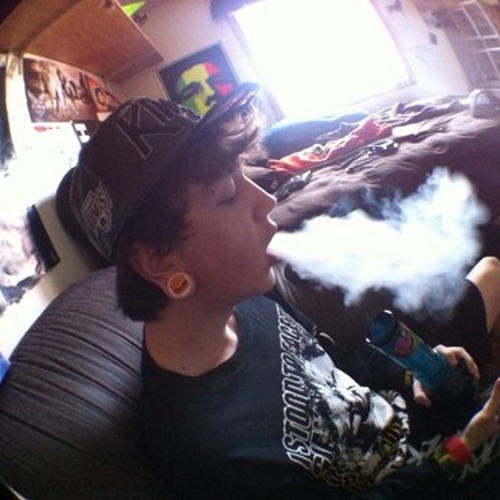 Stream Ice cream paint job (remix) by ItsSheesh Listen online for