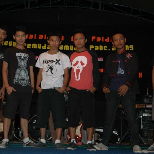 Tipe X - 13 Song From Distance