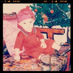 Stevie Hoang - Nobody