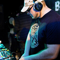 Miguel Migs - Everybody ft. Evelyn ''Champagne'' King (overhaul remix) Om remix competition