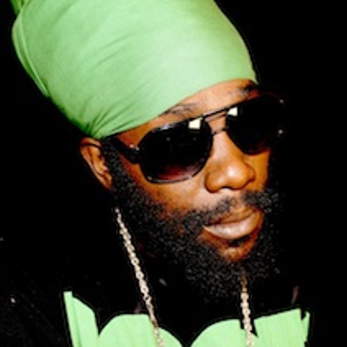 Ras Attitude - Don't be afraid to pray