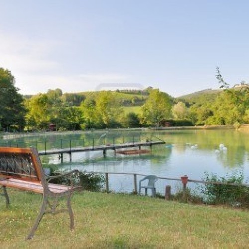 ေနရာေဟာင္း - ခိုင္ထူး