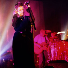 Cocteau Twins - "Pearly-Dewdrops' Drops" Live in Orebro, SWE 1984