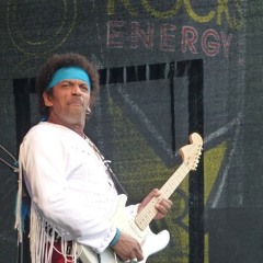 02 Burning Of The Midnight Lamp