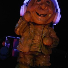 DKNY - 單身派對大家一起跳911吧