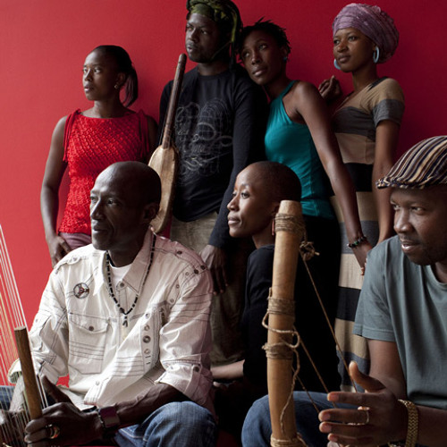 Zimbabwe - Rokia Traoré et le choeur Passerelle