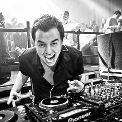 QUINTINO featured 'Just Another Day' on his take over of Tiësto's Club Life Radioshow