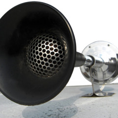 Dubba Dubs - Hornolocaust