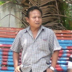 House musik.........   E'THREE'S.....dusun