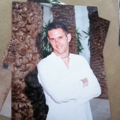 Le poème de l'amour (extrait)