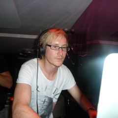 Quirksmode (DJP) - Oct12 Promo 01 (Space House Winter Warmer)