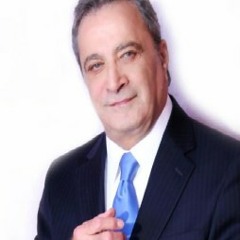 Noureddine Sabet-Imani reciting Baha'i Writings