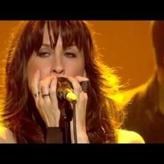 Alanis Morissette - Blowin In The Wind (Bob Dylan cover)