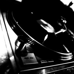 Akira Irae - Lucid Storming Disco (live in NYC - DJ set dec. 2011) FREE DOWNLOAD