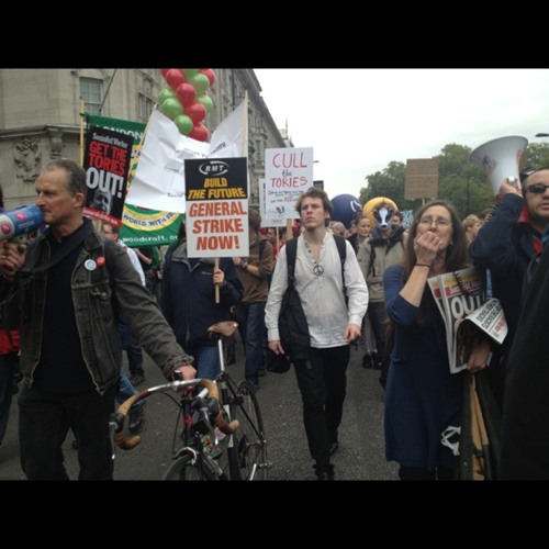 "Why should teachers face the axe - Tory Scum pay your tax! at Hard Rock Cafe London
