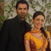 Iss Pyaar Ko Kya Naam Doon (Title Track) - Star Plus (PakHeaven.Com)