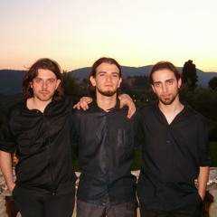 Una Sedia Vuota in Strada