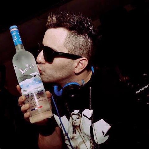 Dixie - Electrohouse Mixtape 2005