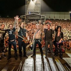 Billy Idol Interview w/ RadioRohn